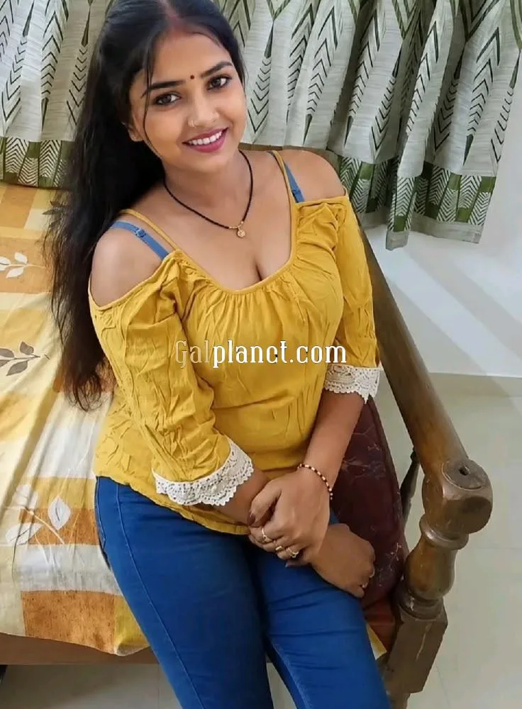 Independent call girls pallavi top model college girls siliguri