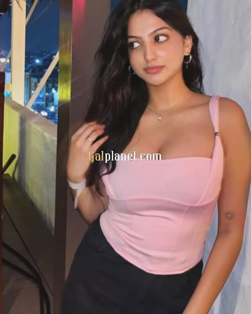 Darjeeling escort Booking Open Now We Are Providing Safe & Secure High