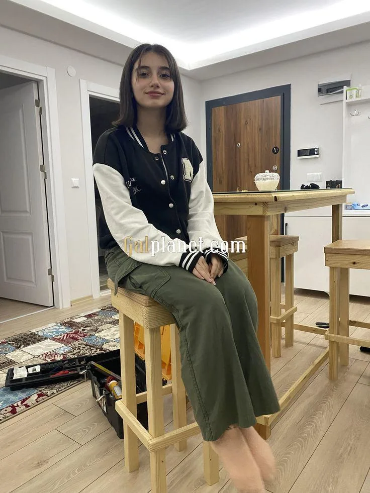 A-1 HIGH CLASS CALL GIRLS TOP MODEL 24X7 HOURS EVERYDAY HOME AND HOTEL