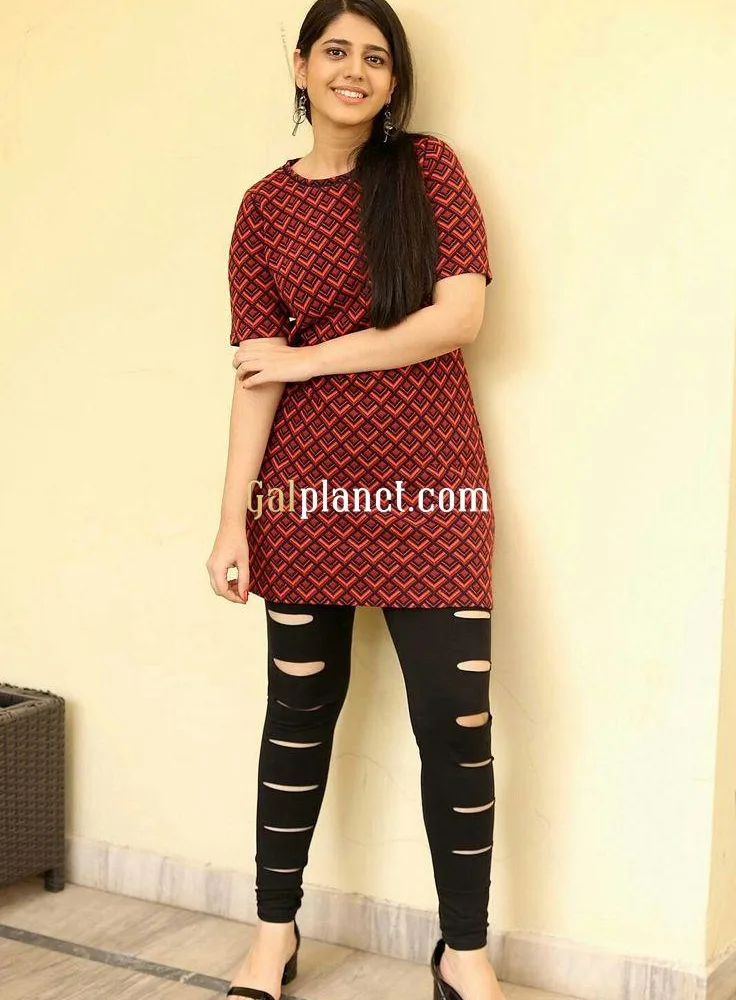 HYDERABAD AND GENUINE TOP AVAILABLE HIGH'
