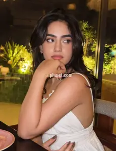 Hot beautiful Bilasp