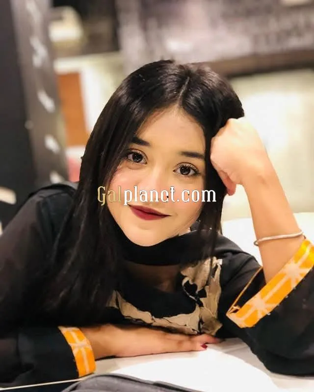 Nisha 𝟳𝟱𝟰𝟰𝟬𝟱𝟰𝟵𝟯𝟮 Hlo guys I'm properly independent Alone guy