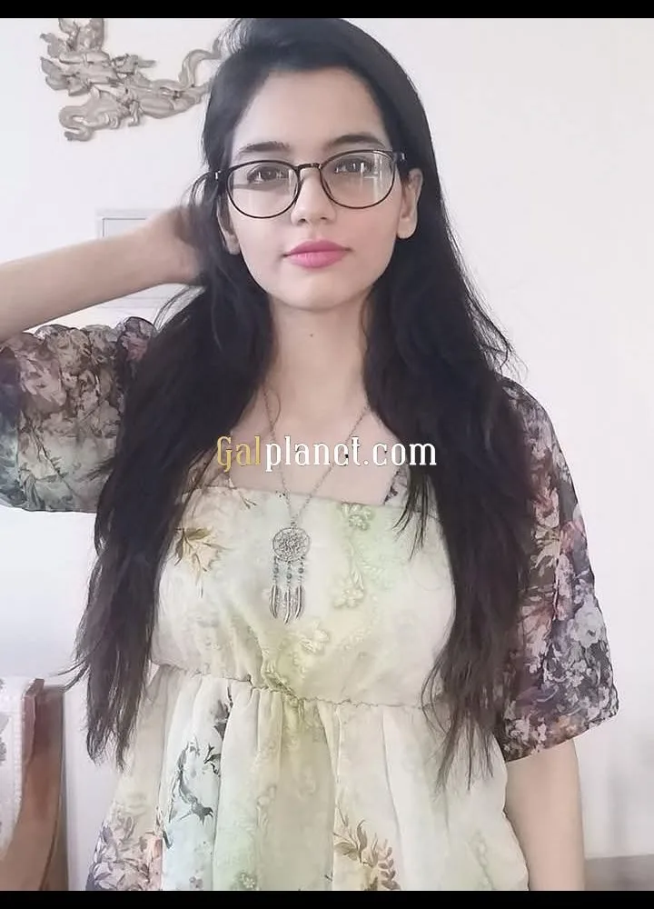 Manglore high quality girls available collage  𝟳𝟬𝟐𝟭𝟵𝟱𝟬𝟵𝟳𝟯