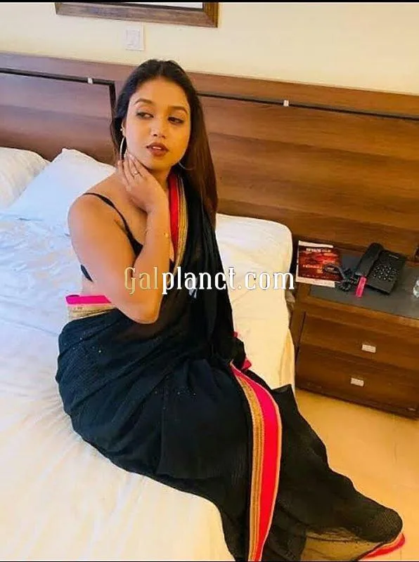 VIP genuine service NO ADVANCE FOR BOOKING COME DIRECTLY M.. e.... H..