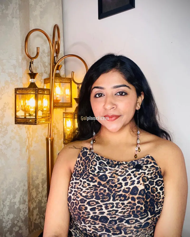 HELLO EVERYONE MY NAME IS DIVYA ✅ FULL SERVICE ✅HOT & SEXY MODELS // C