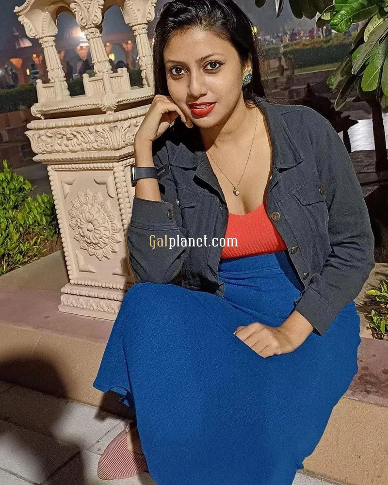 ADVANCE NO BROKER ONLY CASH PAYMENT INDEPENDENT COLLEGE GIRL