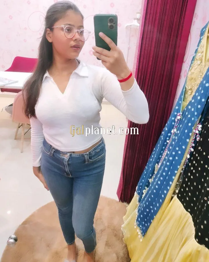 Cute call girl
