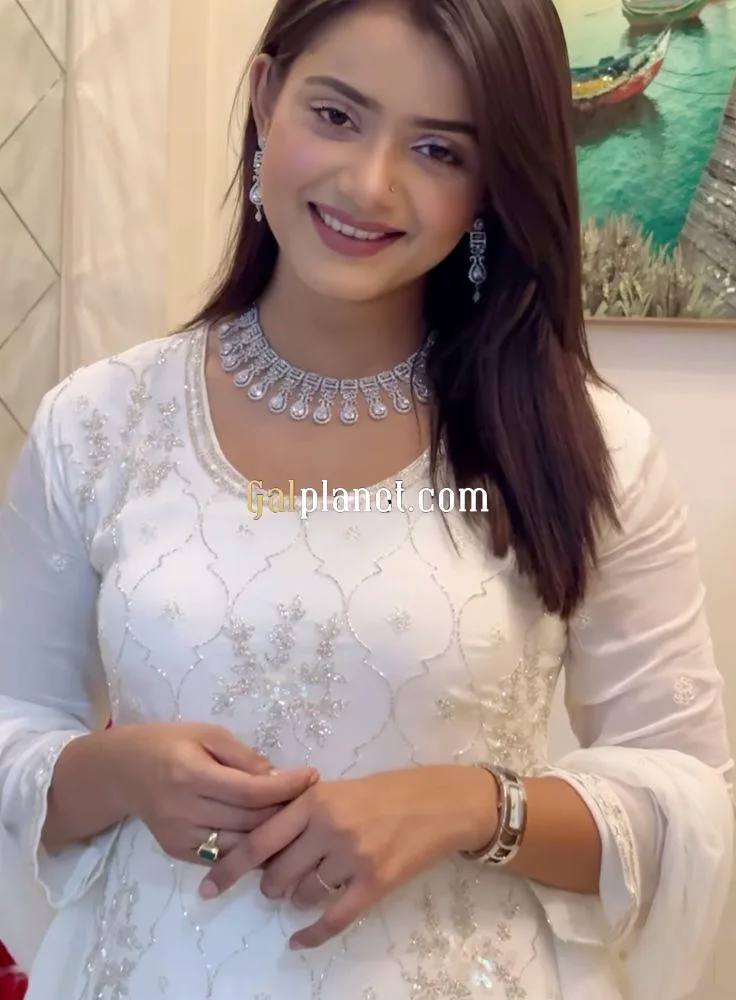 Low Price♥️CASH PAYMENT❤️ 𝟗𝟐𝟗𝟔𝟬𝟒𝟏𝟖𝟏𝟖 Hot Sexy girl gaziabad