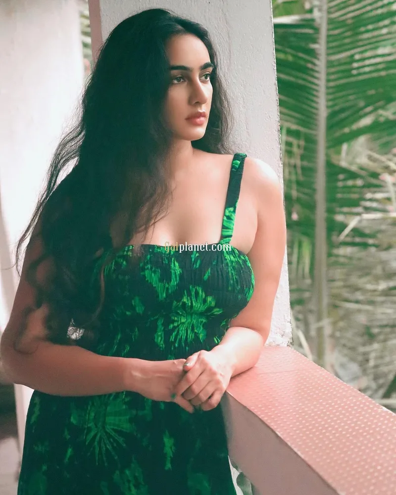 DISHA REAL AND REASONABLE SERVICE INCALL OUTCALL SERVICE AVAILABLE