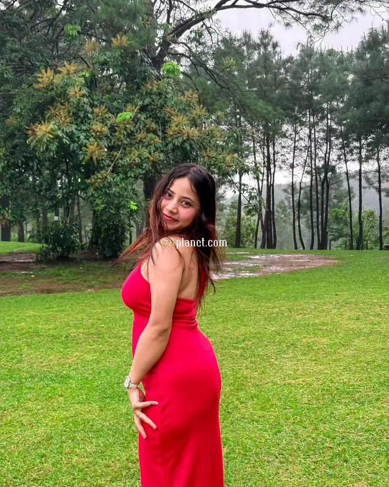 My self komalvip high profile indipendent girl full service low price