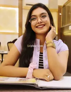 Hi I'm Neha indipend